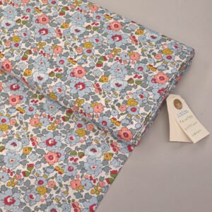 Laura Ashley LA Dressmaking Floral Cotton Lawn - Petal - Grey Front