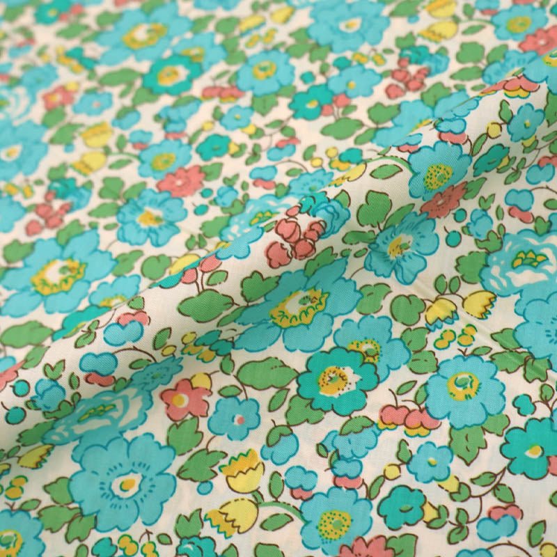 Laura Ashley Dressmaking Floral Cotton Lawn - Petal - Green Back